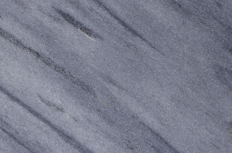Grigio — Silver grey